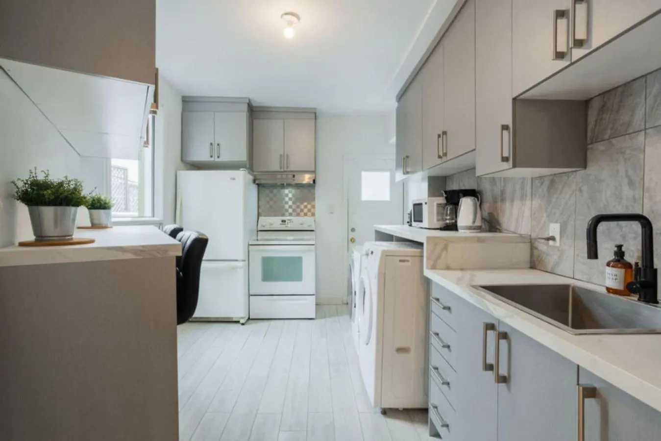 Grand Urban 4Br Luxe Loft In Griffintown Zd2 Apartment Montreal
