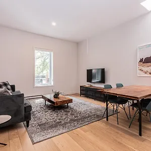 Appartement Cool And Clean Flat By Atwater Market By Den Stays, Montréal